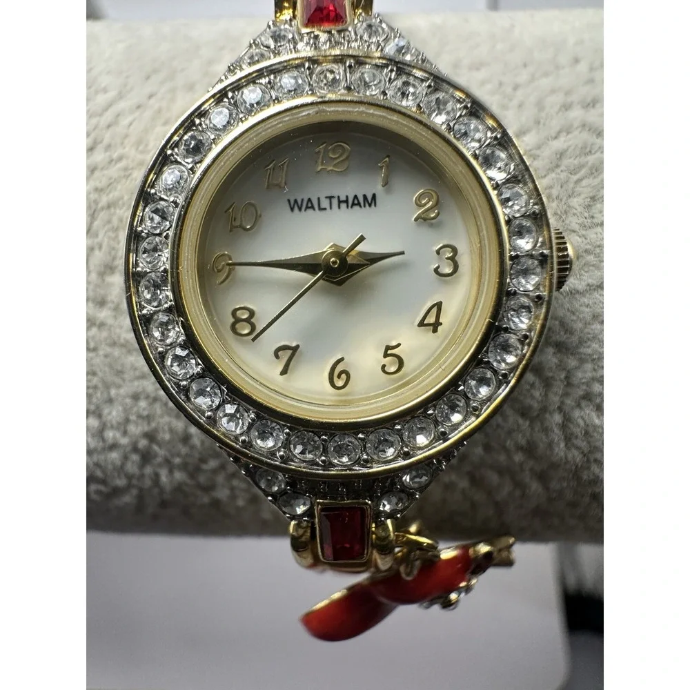 Waltham WR006 Ladies MOP Watch New Battery 21MM 7.5